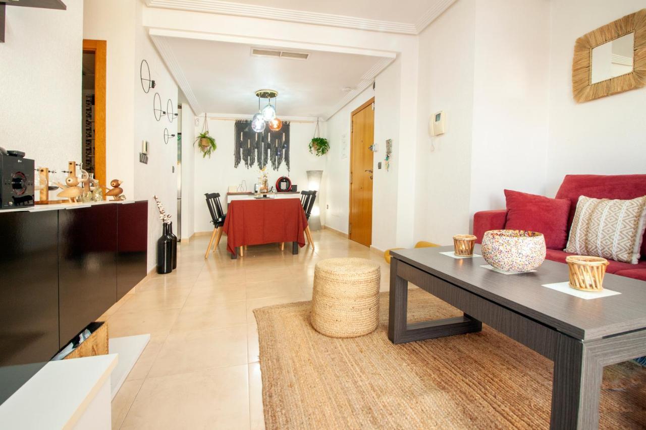 El Apartamento De Maria Jose Lejlighed Torrevieja Eksteriør billede